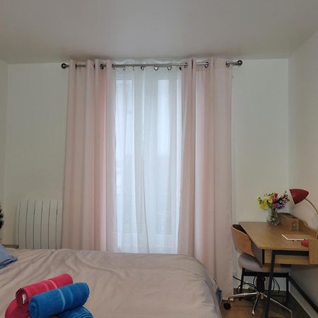 Amazing Apartment A Stone'S Throw From The City Of Lights - Paris Clichy Buitenkant foto